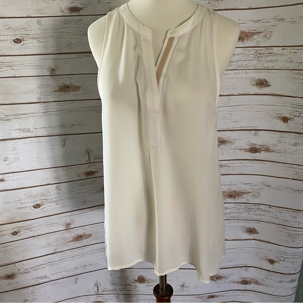 Joie Aruna 100% silk blouse.  Size Small.